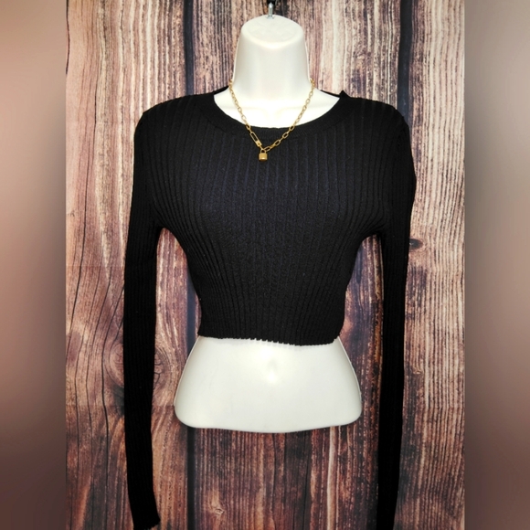 Zara Black Ribbed Long Sleeve Crop Blouse Size Small NWOT - Picture 1 of 6